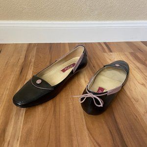 Vintage Prep School Academic Classic Leather Low Heel Black w/ Lilac Bow Size: 5